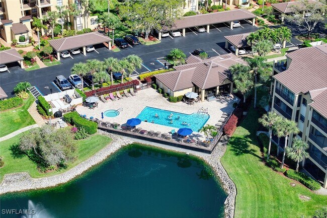 Building Photo - 220 Vintage Cir