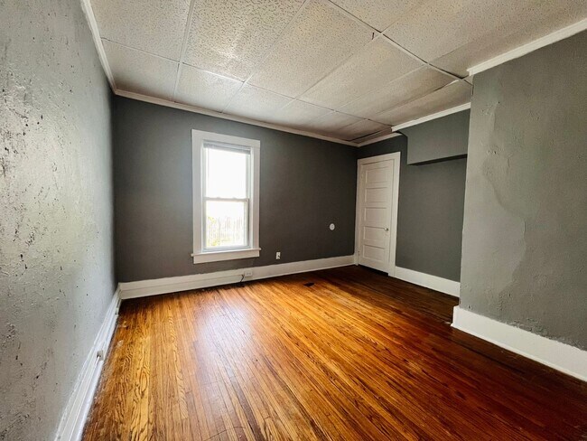 Building Photo - 3915 Willys Pkwy