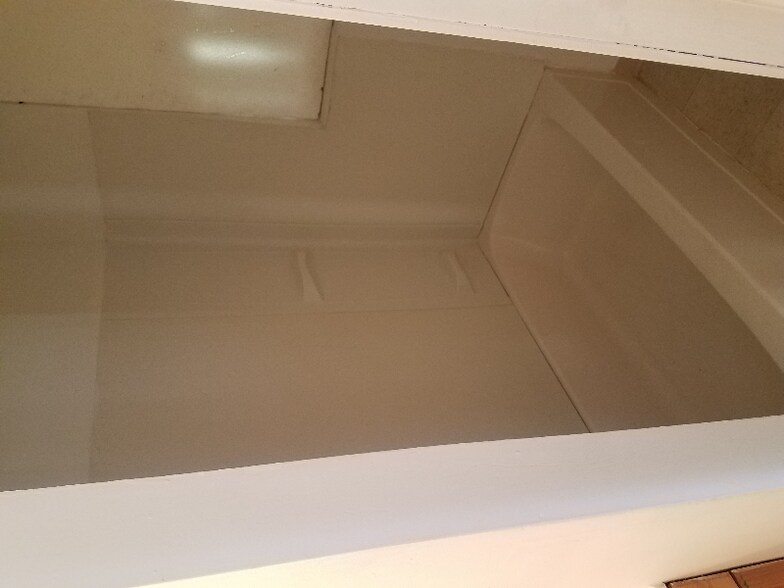 Building Photo - 3 Putnam Heights