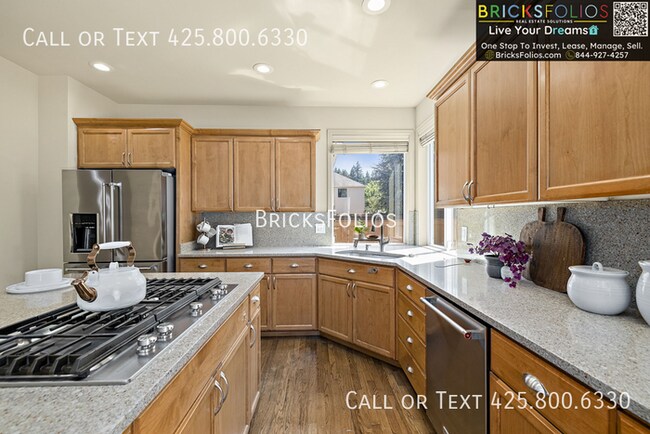 Building Photo - Executive Rental in Redmond – Luxury, Comf...