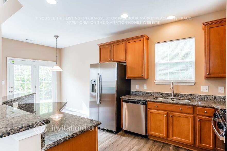 Building Photo - 537 Ashgreen Ct