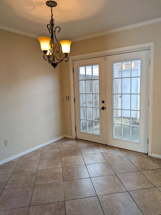 Building Photo - 956 Sunmeadow Dr