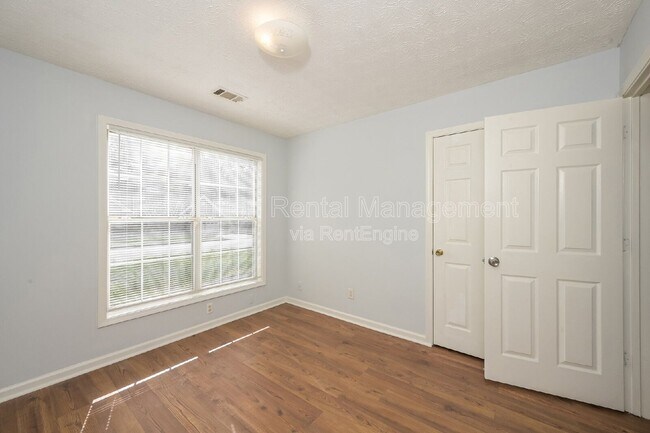 Building Photo - 882 Conners Cove NW
