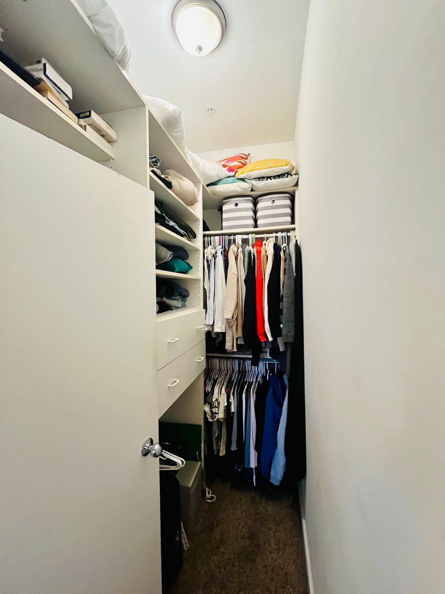 Building Photo - 1521 Central St