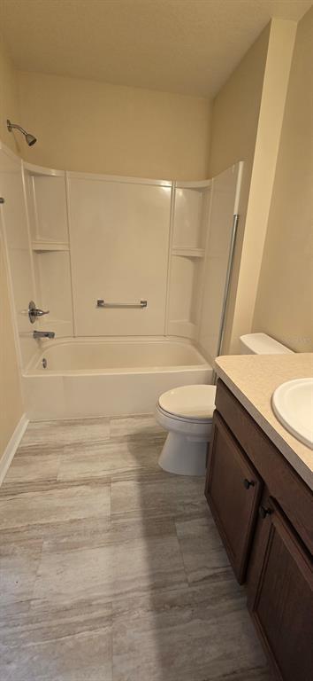 Building Photo - 2577 Lindewood St