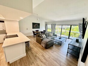 Building Photo - 11863 Wimbledon Cir