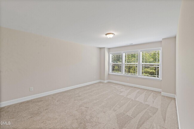 Building Photo - 227 Mayfield Dr
