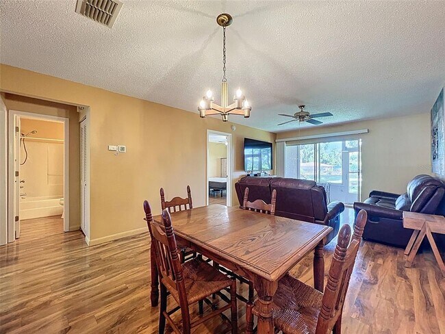 Building Photo - 6533 Spring Flower Dr