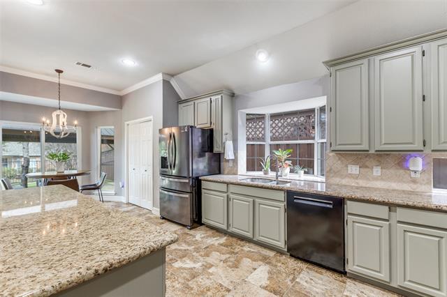 Building Photo - 2704 Wind Ridge