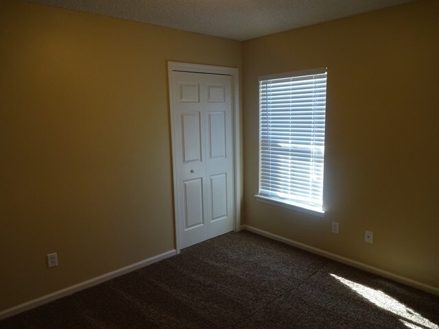 Building Photo - 3480 Waterford Oaks Dr
