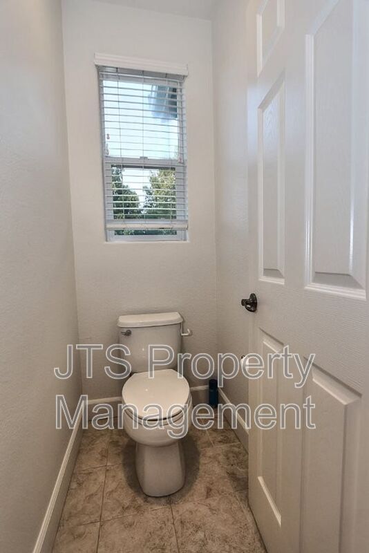 Building Photo - 5602 Jerry Litell Way