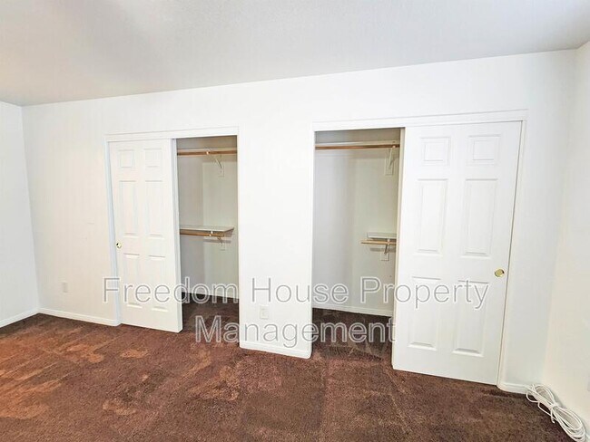 Building Photo - 1951 Teepee Rd