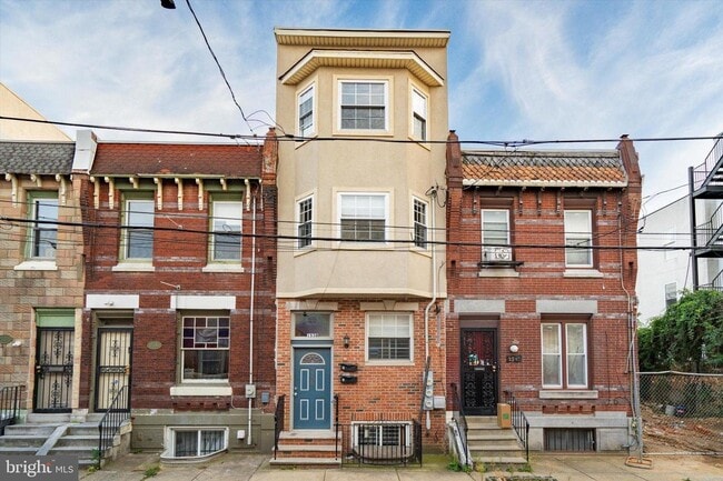 Building Photo - 1538 Fontain St