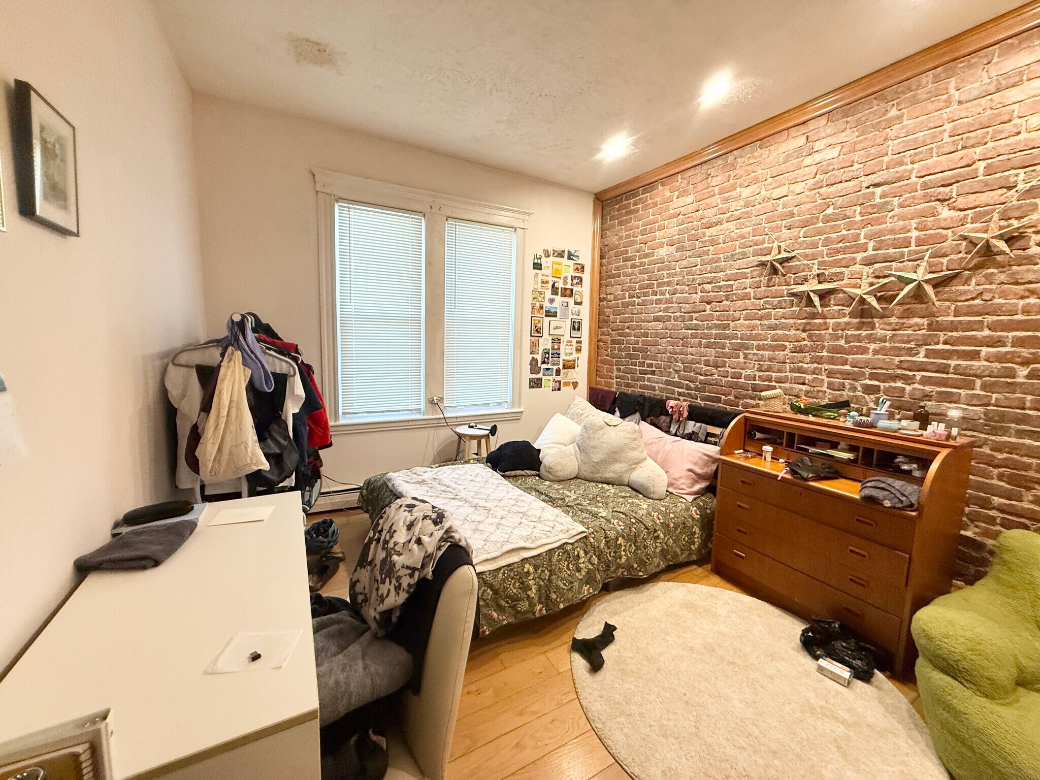 Building Photo - 24 S Huntington Ave