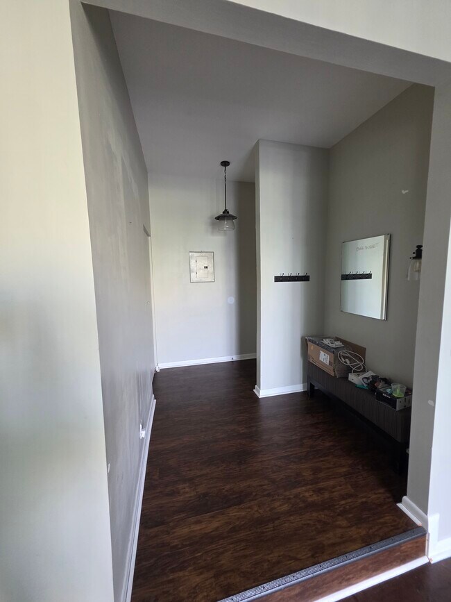 Building Photo - 40 N Eustis St