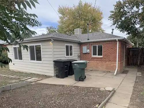 Building Photo - 9131 Lilly Ct