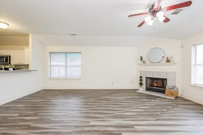 Building Photo - 5313 Caprock Dr