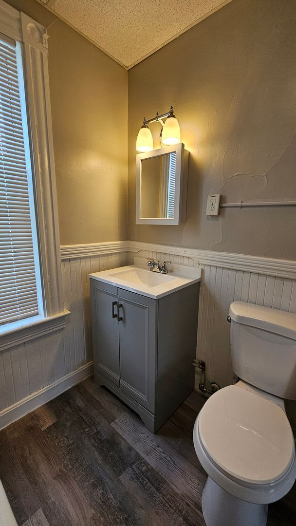 Building Photo - 41 Hevey St