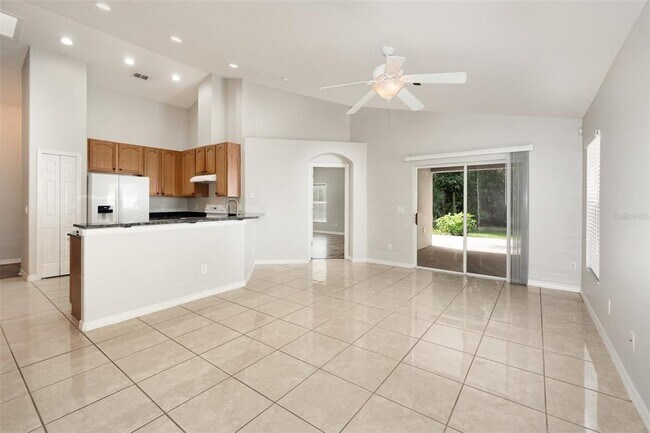 Building Photo - 1610 Song Sparrow Ct