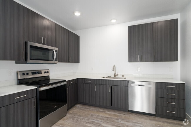 Interior Photo - Union Vista