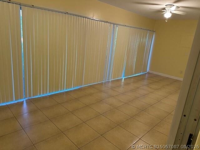 Building Photo - 7013 NW 63rd Ct