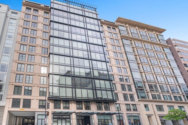 Building Photo - Lovely Studio-Style 1 Bedroom Condo Unit i...
