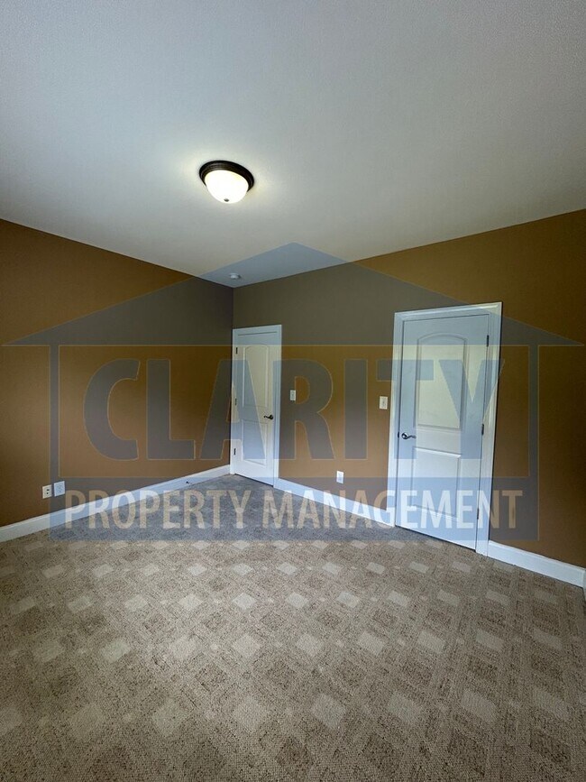 Building Photo - 165 Mill Creek Trail NE