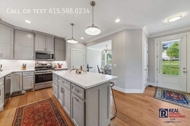 Building Photo - 141 Rivergate Dr