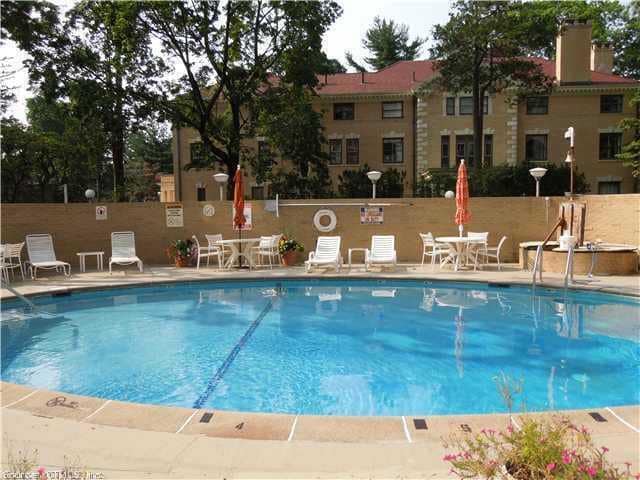 Building Photo - 30 Woodland St