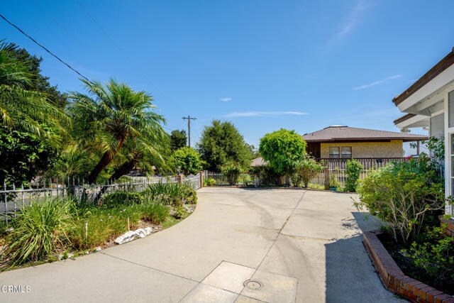 Building Photo - 183 Spinks Canyon Rd