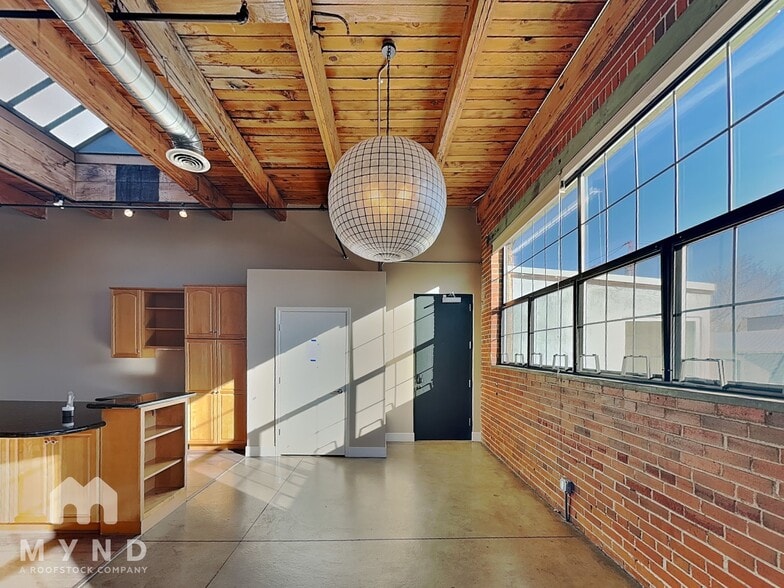 Building Photo - 1515 N Ogden St