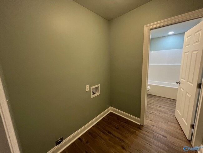 Building Photo - 1511 Danville Rd SW