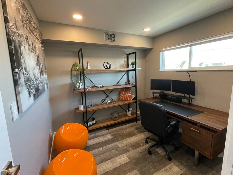 Building Photo - 29 Skyline Dr