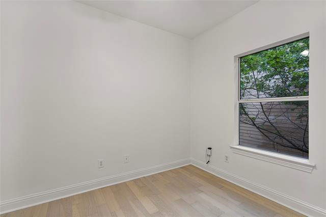 Building Photo - 5617 Lindell Ave