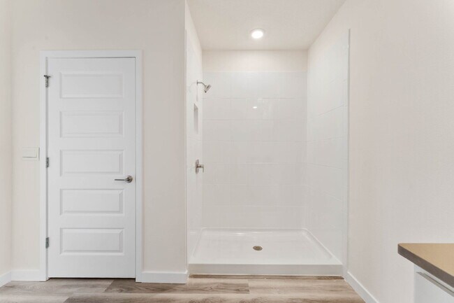 Building Photo - Stylish 4-Bedroomf in Summerly, Saint Cloud - Minutes from Lake Nona. Available after August 10!