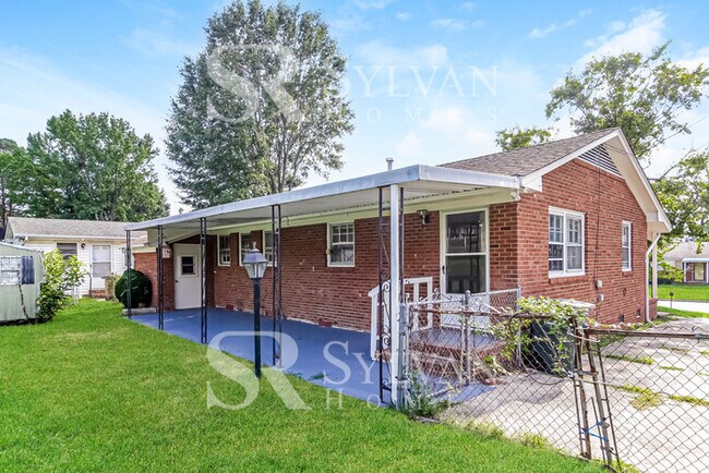 Building Photo - The Lifestyle You Deserve.