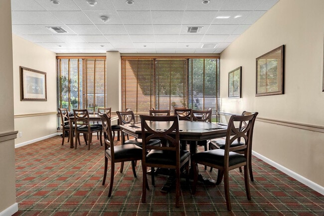 Building Photo - 5000 N Ocean Blvd