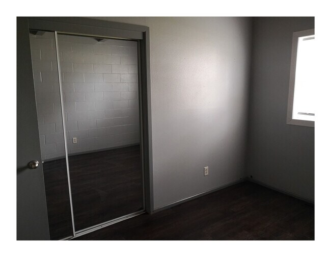 Bedroom - 1502 12th Ave S