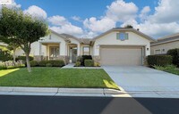 Building Photo - 231 Upton Pyne Dr