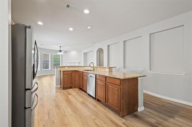 Building Photo - 689 Bonham Dr