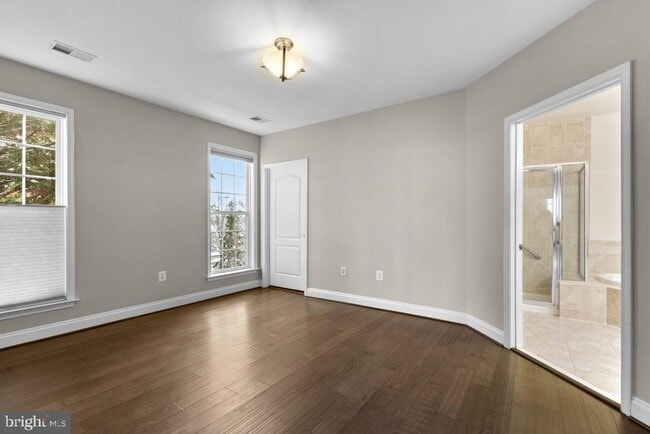 Building Photo - 803 Reserve Champion Dr