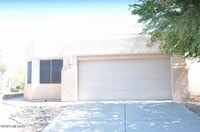 Building Photo - 7333 E Placita Luz de La Luna