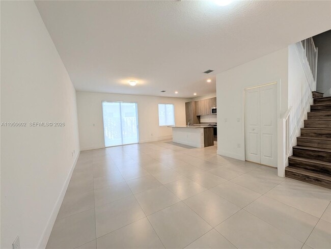 Building Photo - 13644 SW 157th Ct