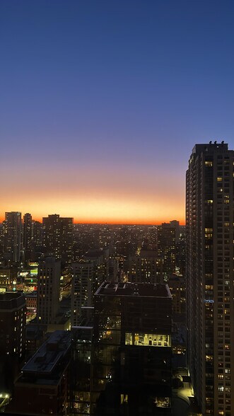 Building Photo - 30 E Huron St