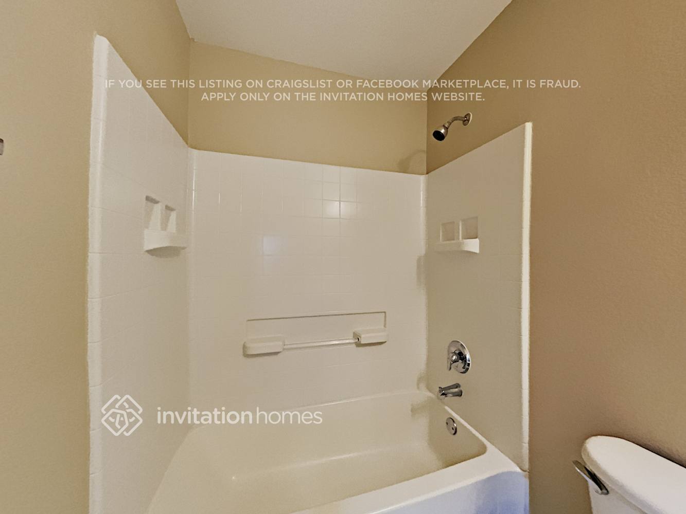 Building Photo - 1116 Sweetwater Dr