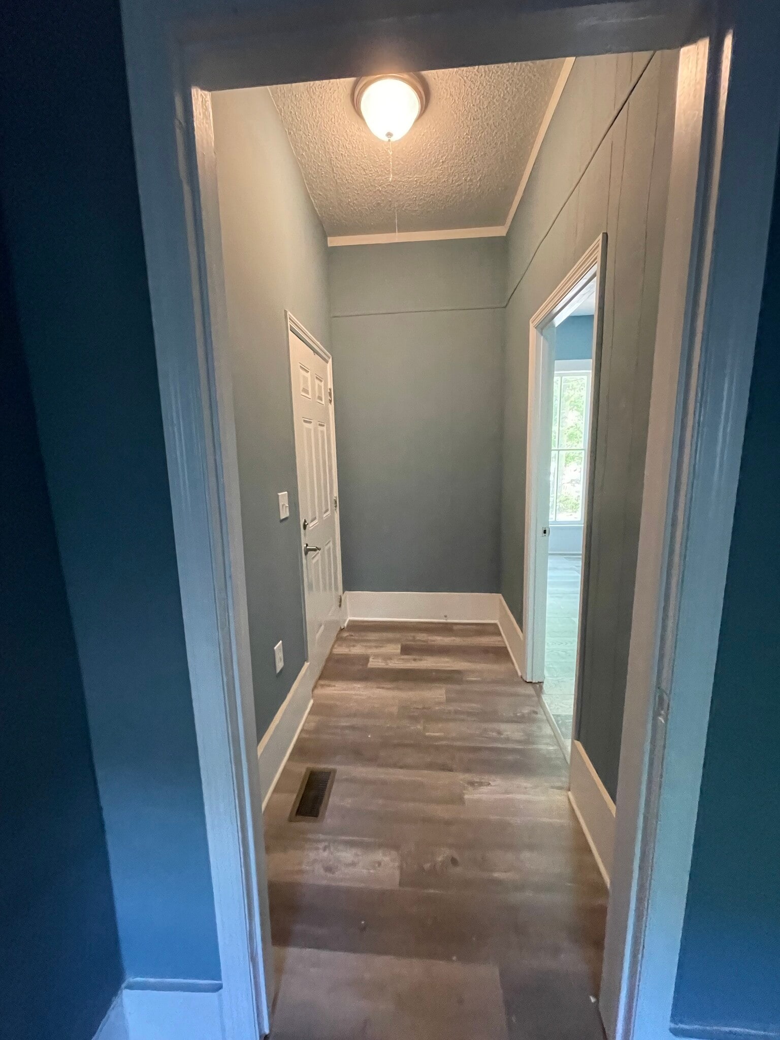 Building Photo - 5407 Virginia Ave