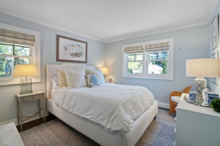 Building Photo - 810 Waterview Dr