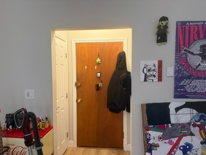 Building Photo - 111 Norway St