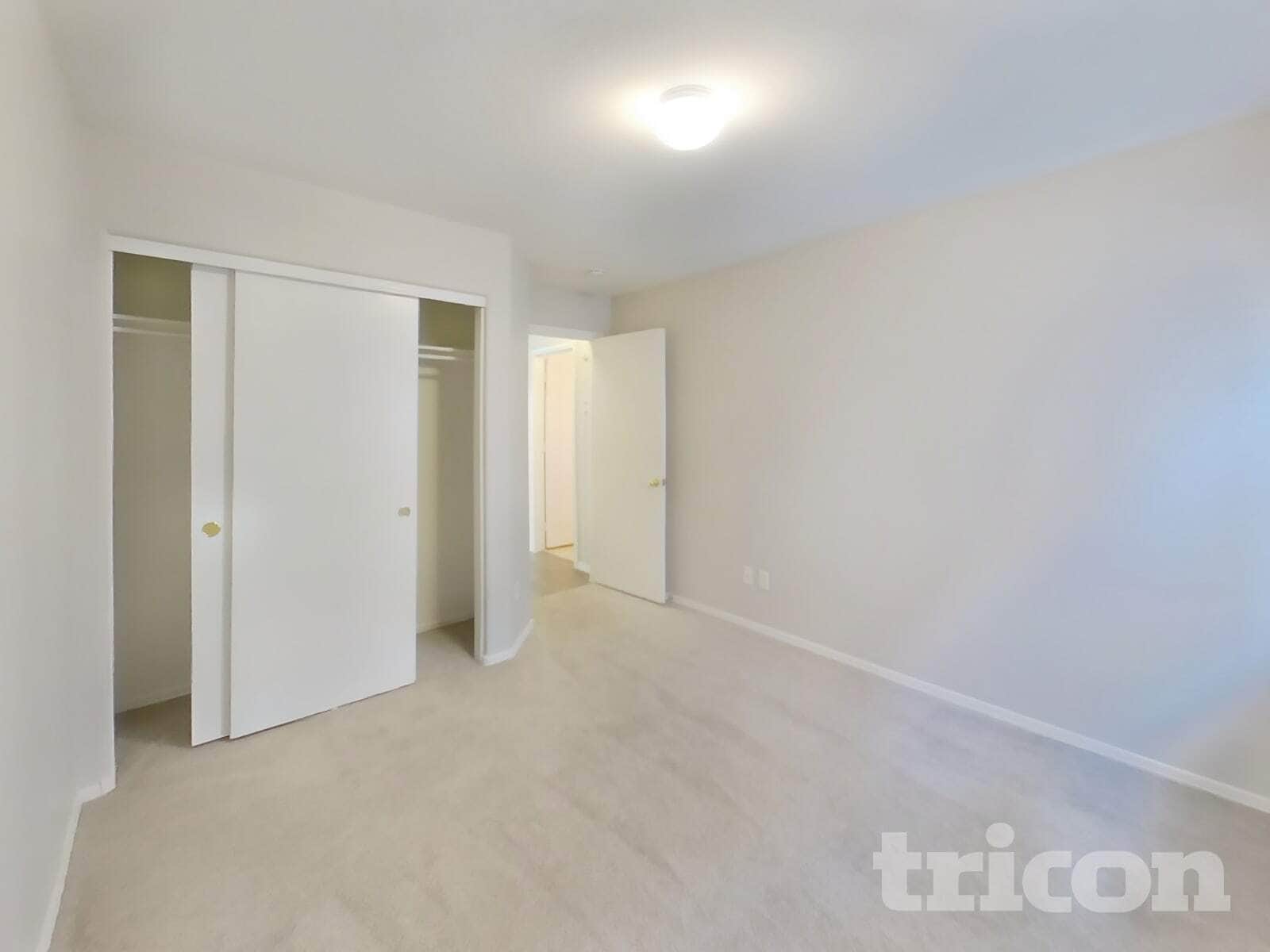 Building Photo - 3194 W Tanner Ranch Rd