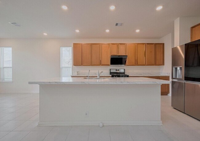 Building Photo - 5815 Texas Sage Dr